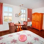 Hotel/pension Bradhering Casa de hóspedes Ahrenshoop