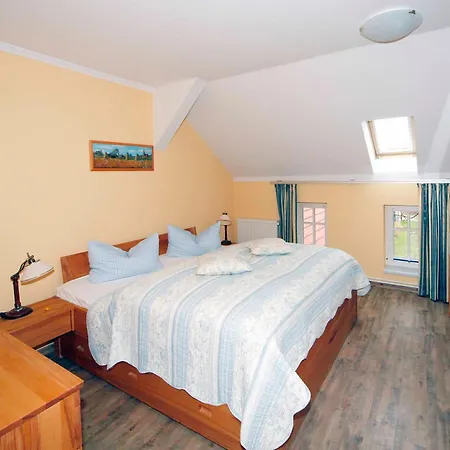 Hotel/pension Bradhering * Ahrenshoop
